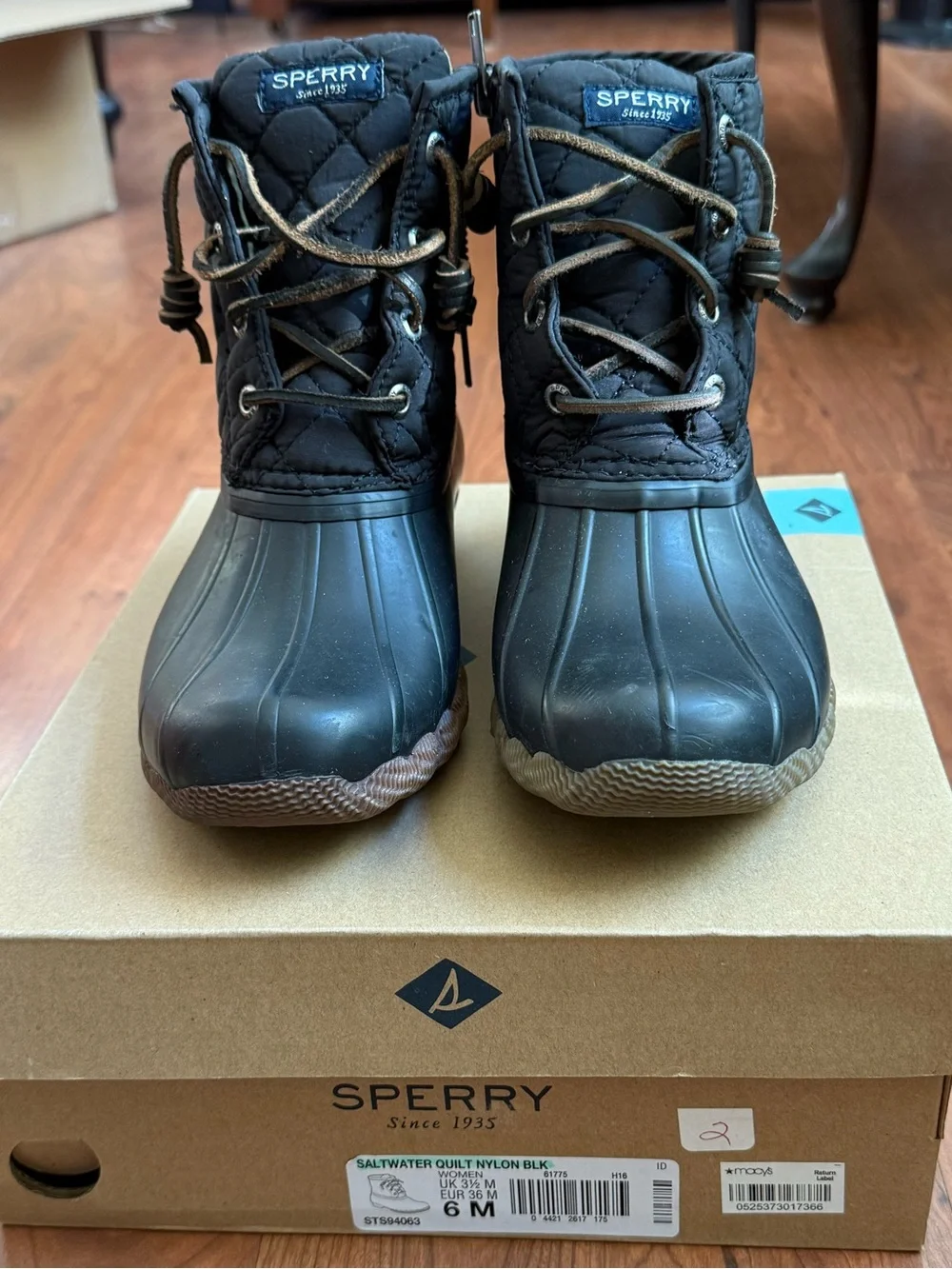 Sperry Black Quilted Lace-Up Winter Duck Boots